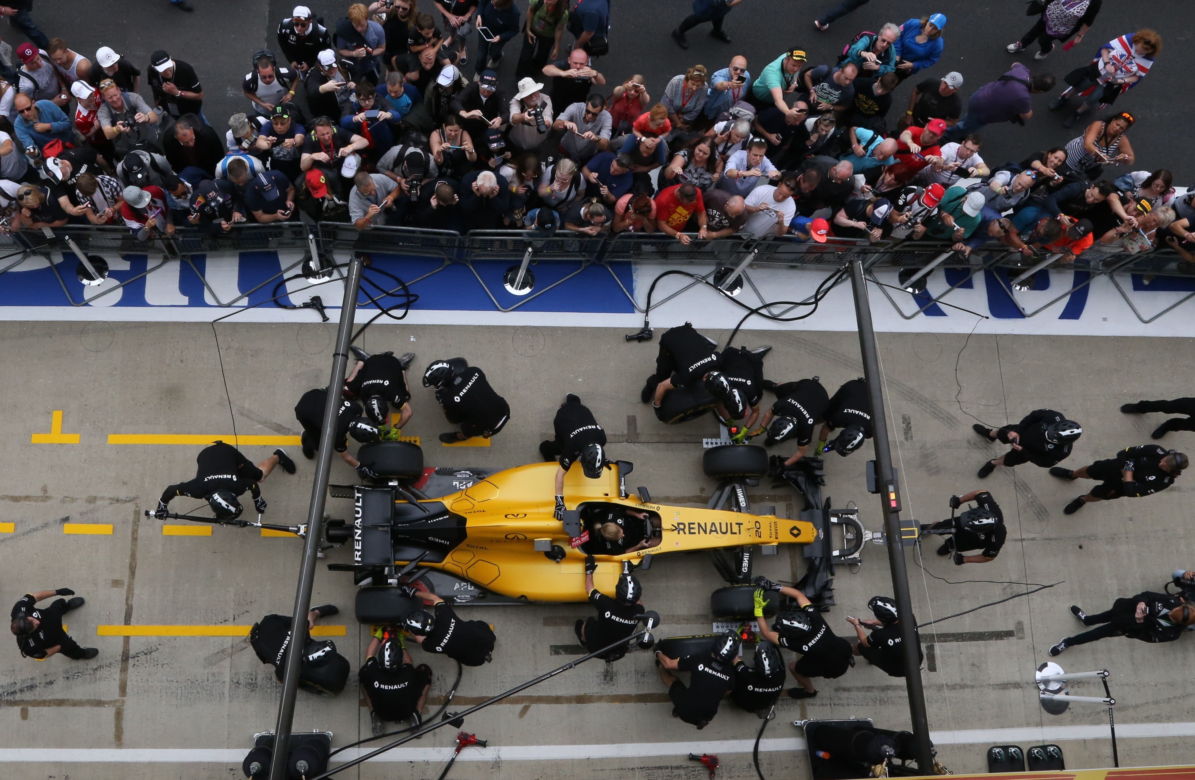 F1 Paddock Club Silverstone British Grand Prix Paddock Club Package