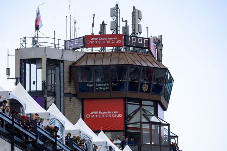 Large Nontransparent F1E Belgium 2023 Champions Club Business Tower 001