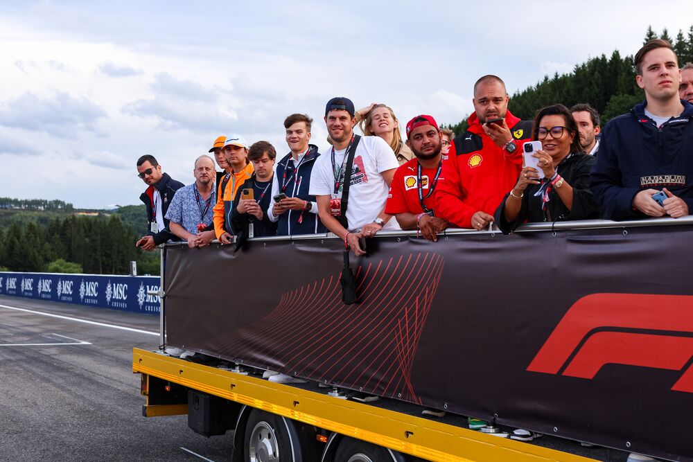 Large Nontransparent F1E Belgium 2023 Guided Track Tour 45
