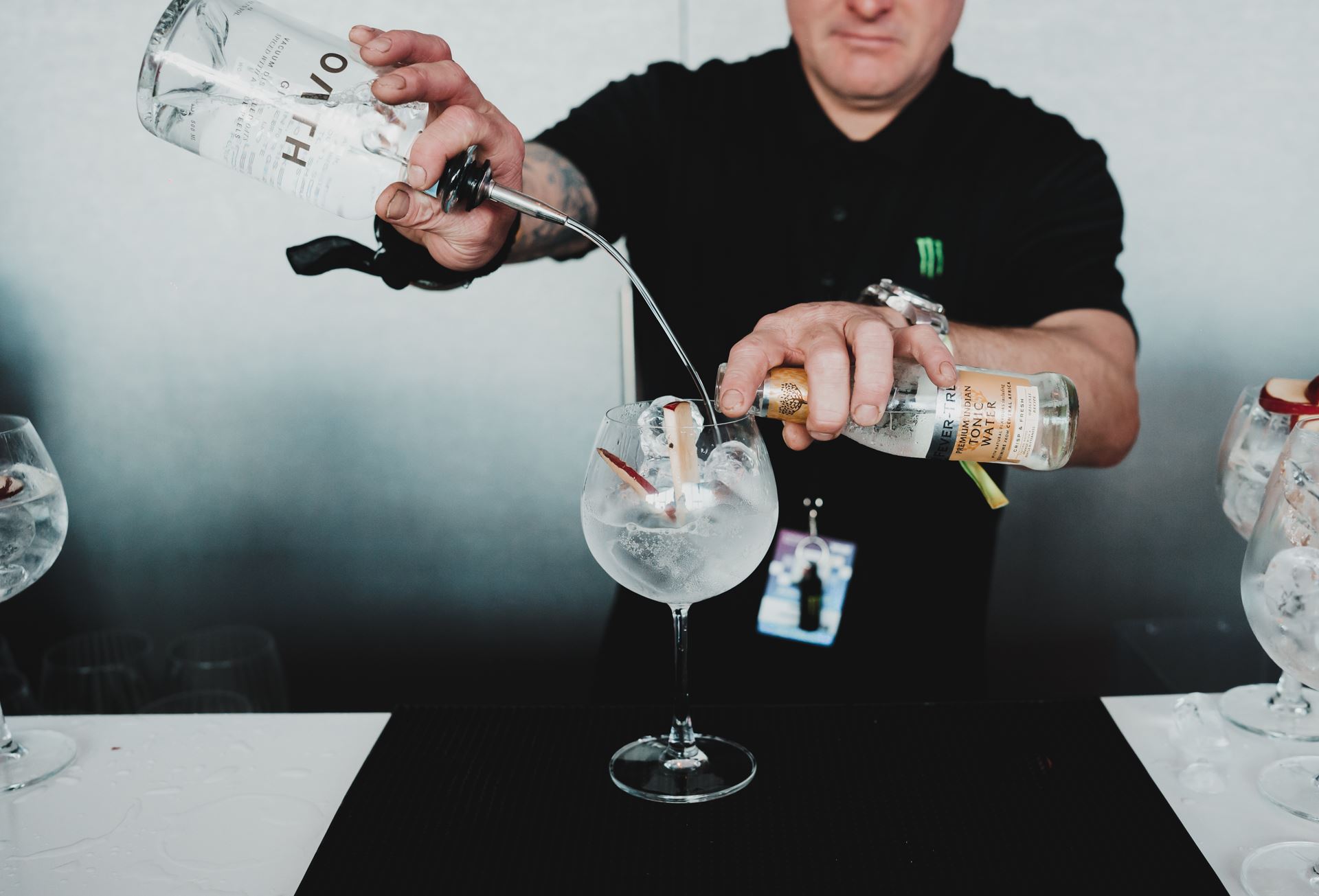 Exciting News: Red Eye Events Partners with O/\TH Gin for the 2024 Abu Dhabi Grand Prix!