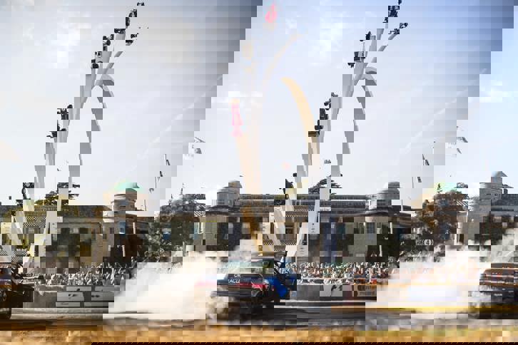 Central Feature FOS-min.jpg