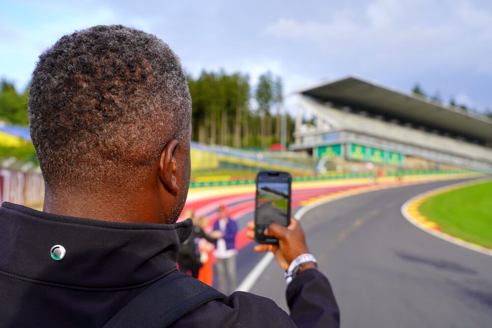 Large Nontransparent F1E Belgium 2023 Track Tour 3